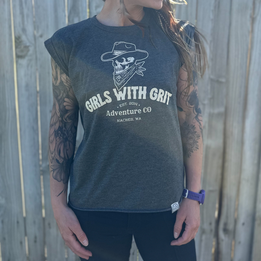 BANDITA Flowy Rolled Cuffs Muscle Tee