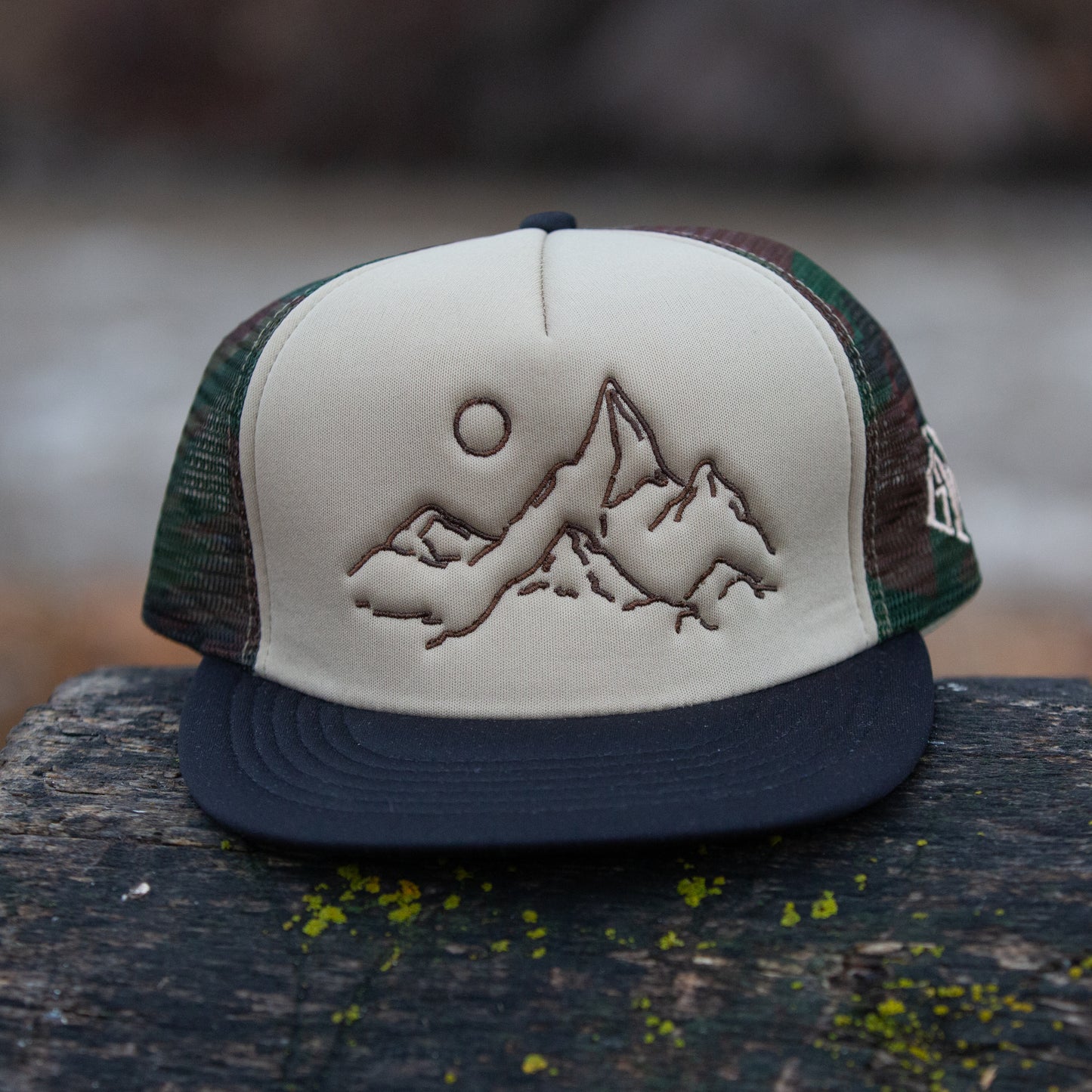 CAMO + MOUNTAINS Hat